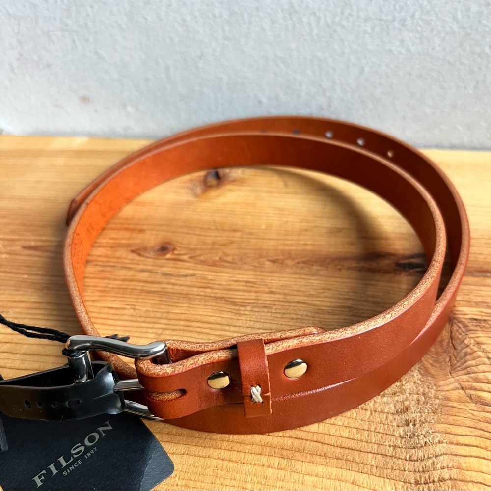 Filson Women’s Worshop Belt | Made in USA - Picture 2 of 7